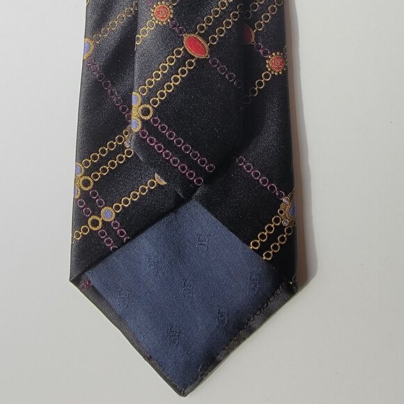 CHANEL Men's Vintage Tie 100% Silk Made in Italy black chain stripes and CCs - Picture 3 of 4